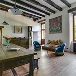Le Domaine De Linars - L'aile Du Chateau Nyaraló *