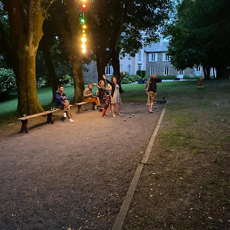 Le Domaine De Linars - L'aile Du Chateau